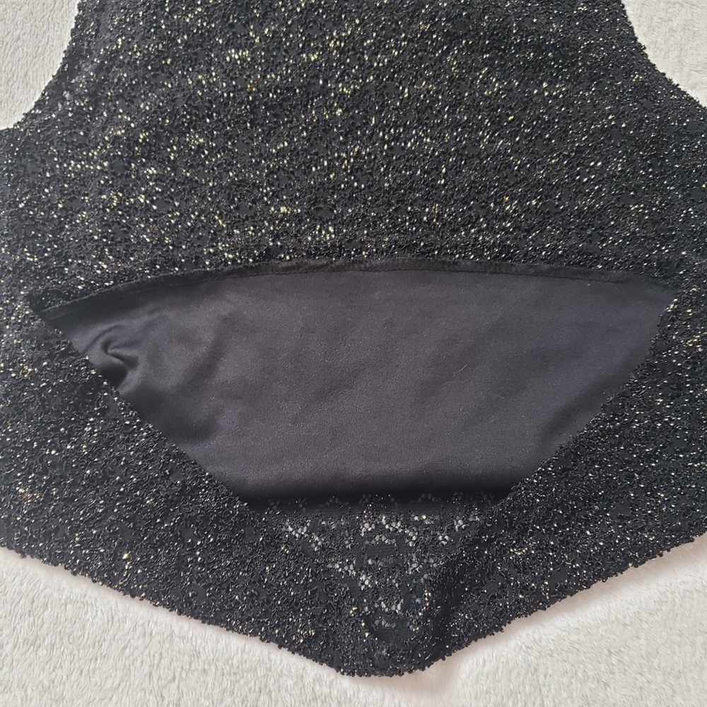 Top - Picture 5 of 8